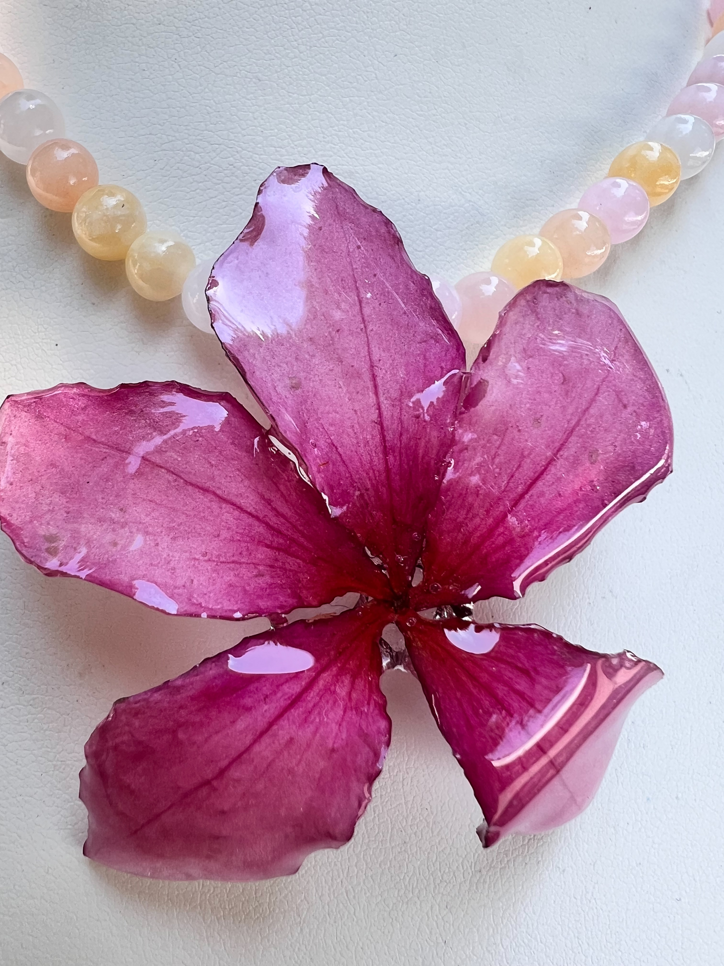Collar Plumeria Rosa