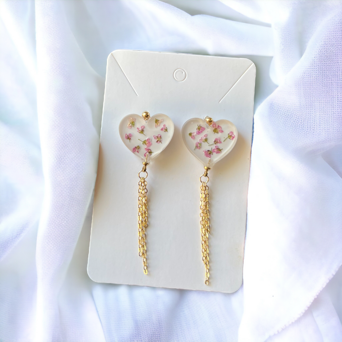 ARETES "Corazón Sagrado blancos"