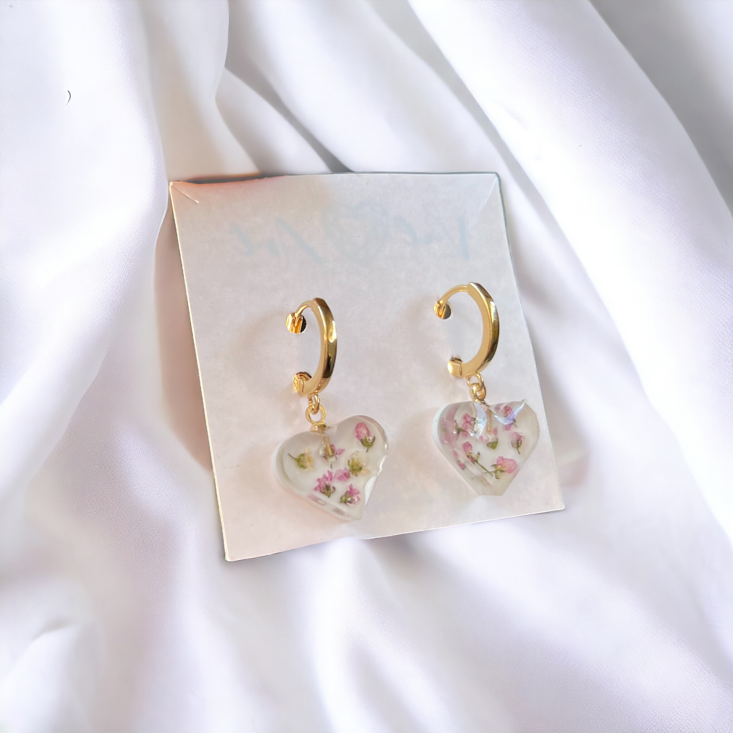 ARETES "Corazón Blanco"